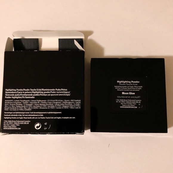 Bobbi Brown - Moon Glow Highlighting Powder - Picture 3 of 4